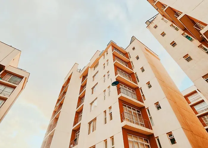 Racecourse Gardens Furnished Apartments